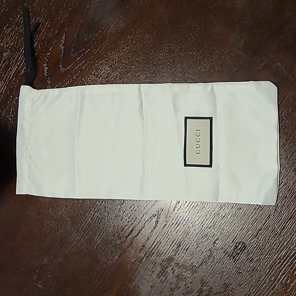 GUCCI dust bag draw string white silky gift bag dust cover very good preloved co - Picture 1 of 8